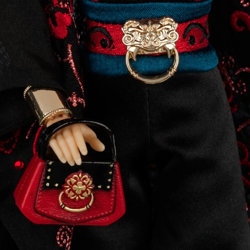 Mulan Ultimate Princess Celebration Limited Edition Doll 5 Mulan Ultimate Princess Celebration Limited Edition Doll - Image 5